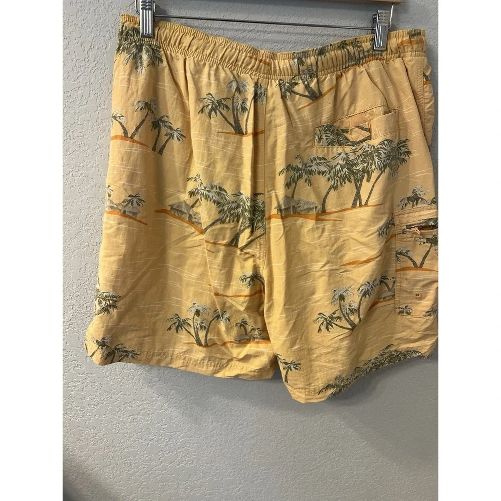 Tommy Bahama Swim Shorts Board Shorts Hawaiian Themed Beige Large